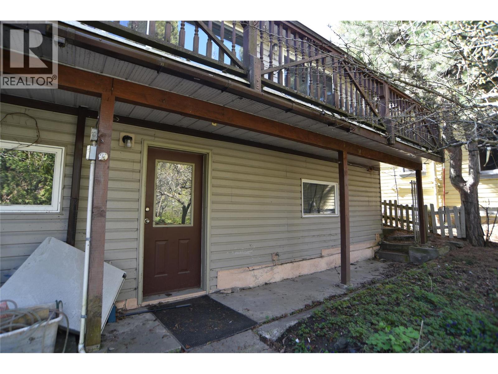 909 Edgewood Avenue, Nelson, British Columbia  V1L 4E1 - Photo 8 - 10383693