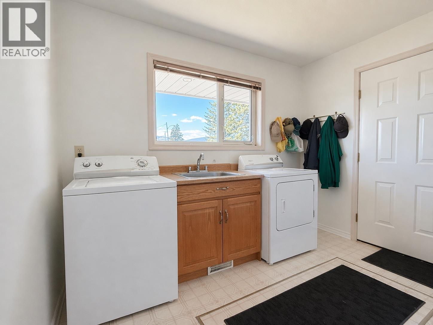 25 Willow Crescent, Osoyoos, British Columbia  V0H 1V3 - Photo 11 - 10384015