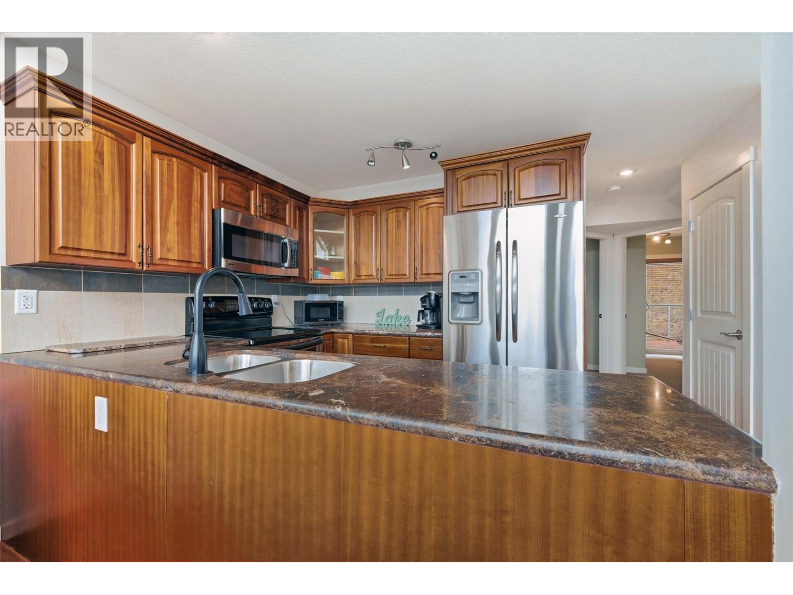 6765 La Palma Loop Unit# 220, Kelowna, British Columbia  V1Z 3R8 - Photo 11 - 10383151