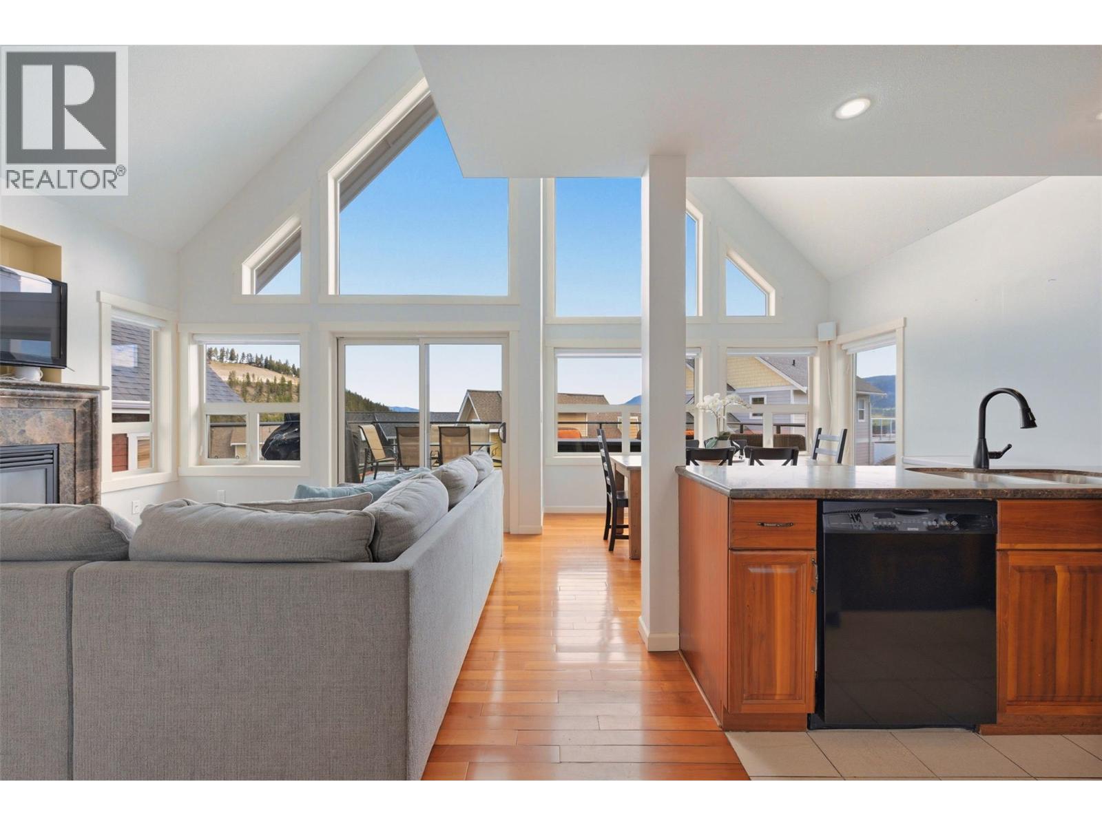 6765 La Palma Loop Unit# 220, Kelowna, British Columbia  V1Z 3R8 - Photo 12 - 10383151