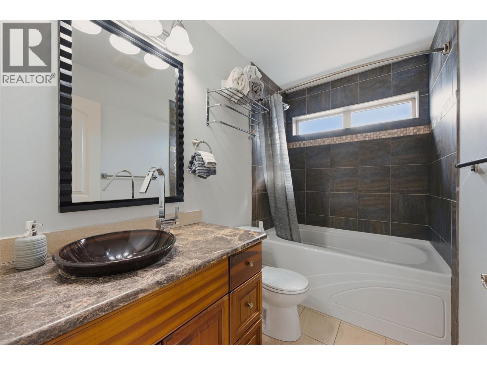 6765 La Palma Loop Unit# 220, Kelowna, British Columbia  V1Z 3R8 - Photo 14 - 10383151