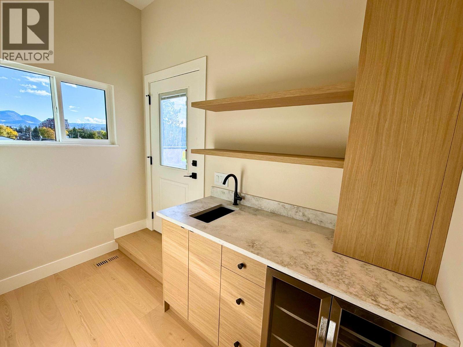 781 Martin Avenue Unit# 4, Kelowna, British Columbia  V1Y 6V4 - Photo 25 - 10379141