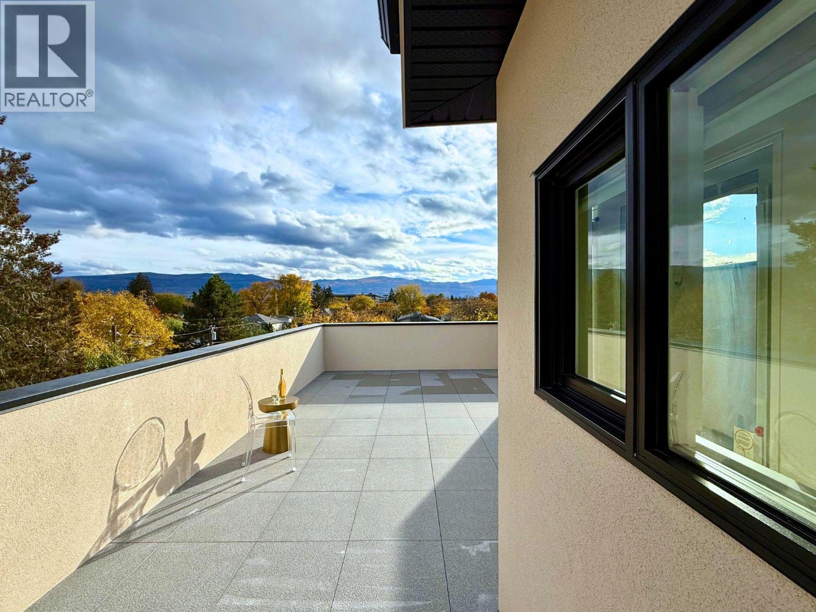 781 Martin Avenue Unit# 4, Kelowna, British Columbia  V1Y 6V4 - Photo 30 - 10379141