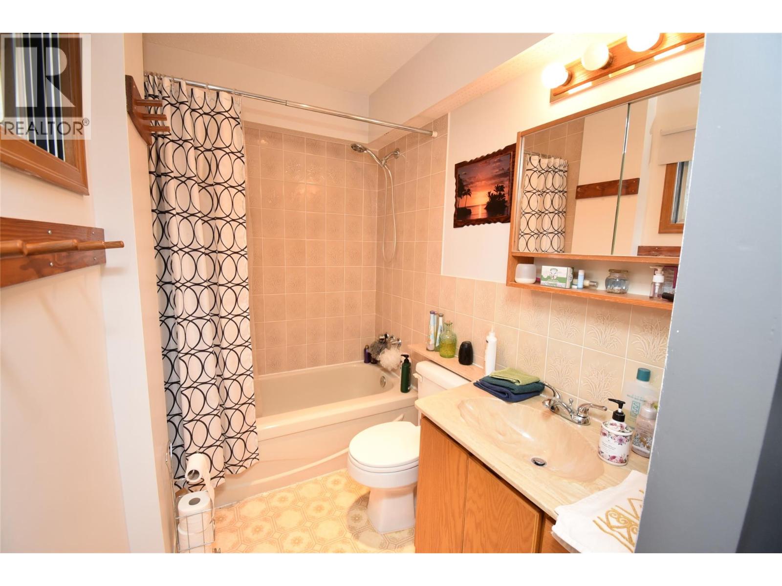 382 Kildare Way, Vernon, British Columbia  V1H 2C7 - Photo 33 - 10384135