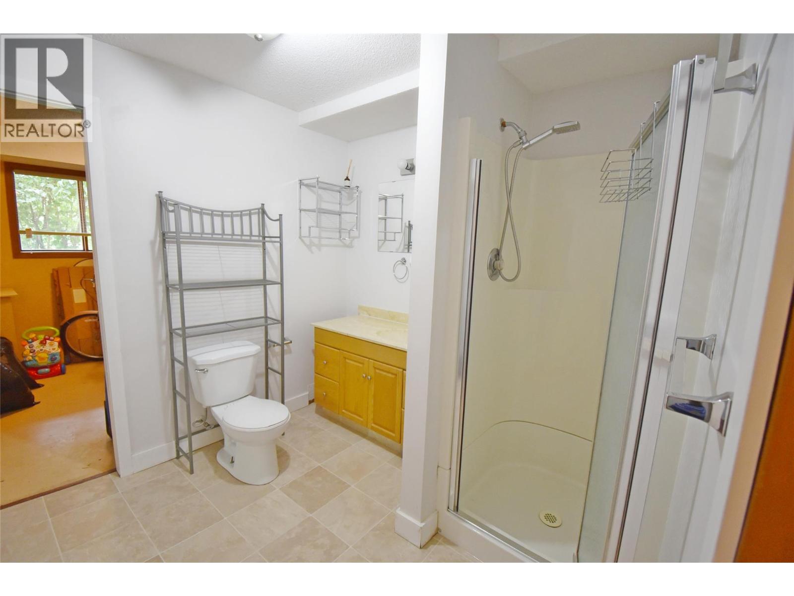 382 Kildare Way, Vernon, British Columbia  V1H 2C7 - Photo 66 - 10384135