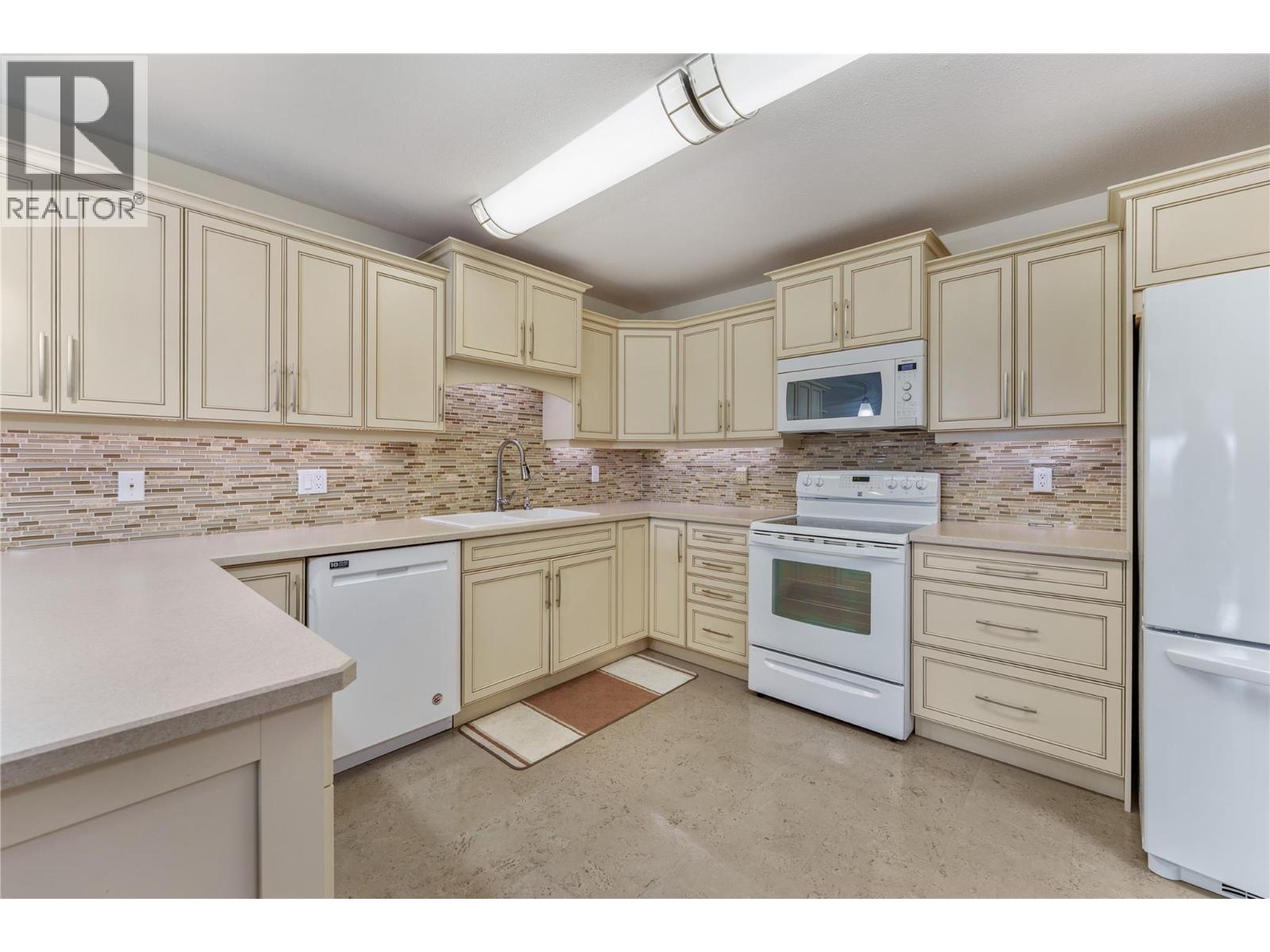 2477 Ingram Road Unit# 310, West Kelowna, British Columbia  V4T 1W7 - Photo 6 - 10384075
