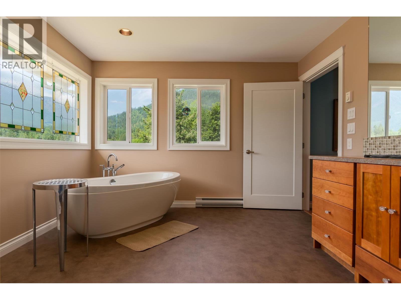 509 6th Street, Kaslo, British Columbia  V0G 1M0 - Photo 50 - 10383125