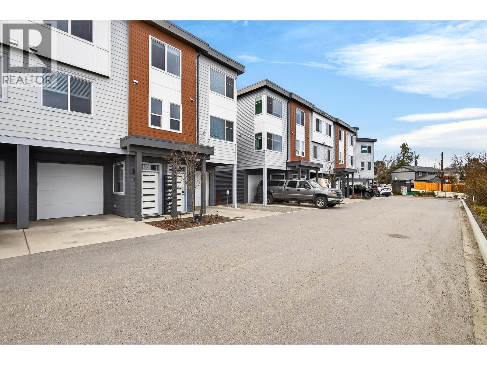 3405 16 Avenue Unit# 3, Vernon, British Columbia  V1T 1A7 - Photo 1 - 10384173