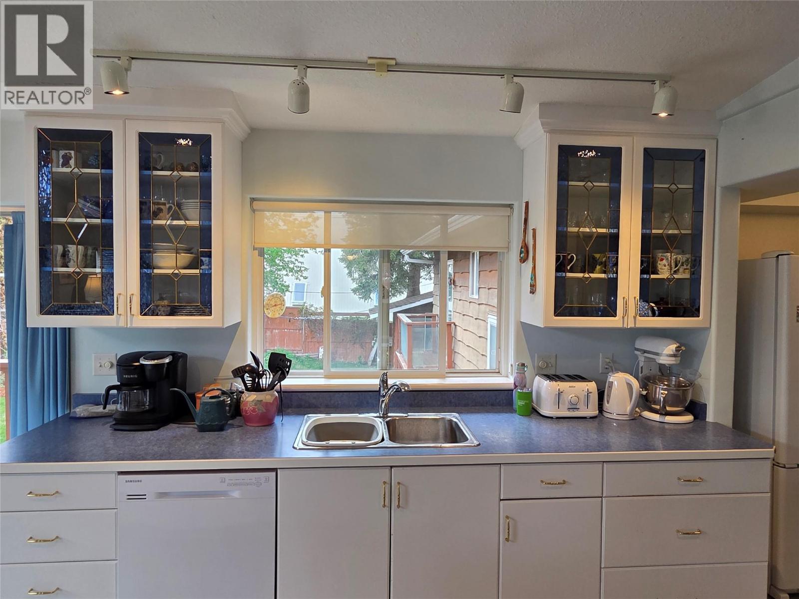 723 3rd Avenue, Keremeos, British Columbia  V0X 1N2 - Photo 4 - 10384153