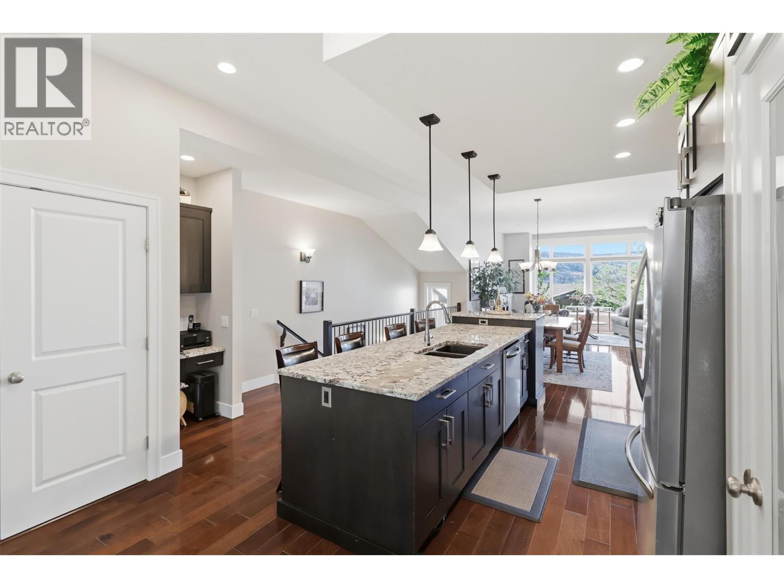 1530 Golf Ridge Drive, Kamloops, British Columbia  V2H 0A5 - Photo 4 - 10383855