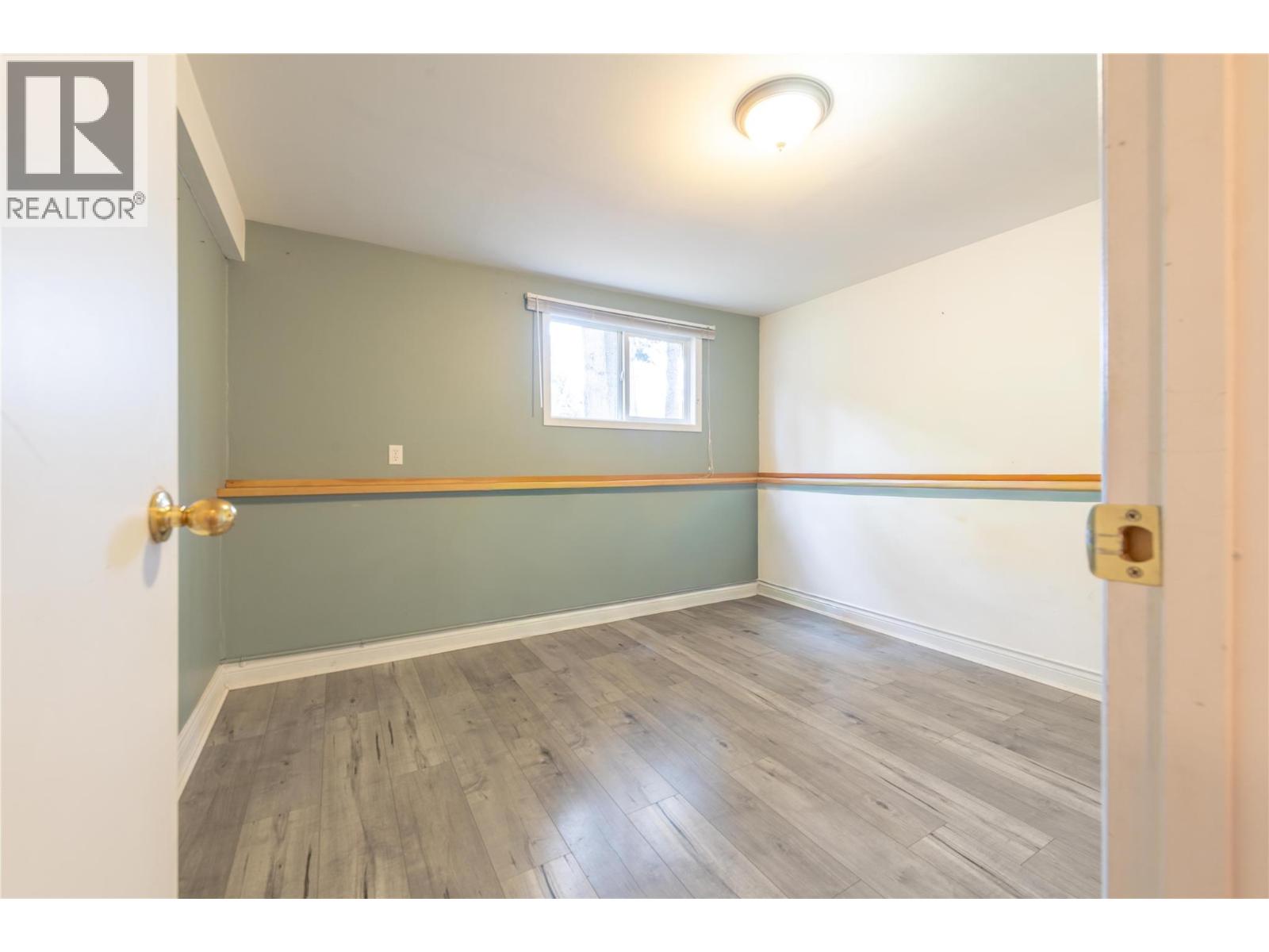 411 Sixth Street, Salmo, British Columbia  V0G 1Z0 - Photo 35 - 10382864