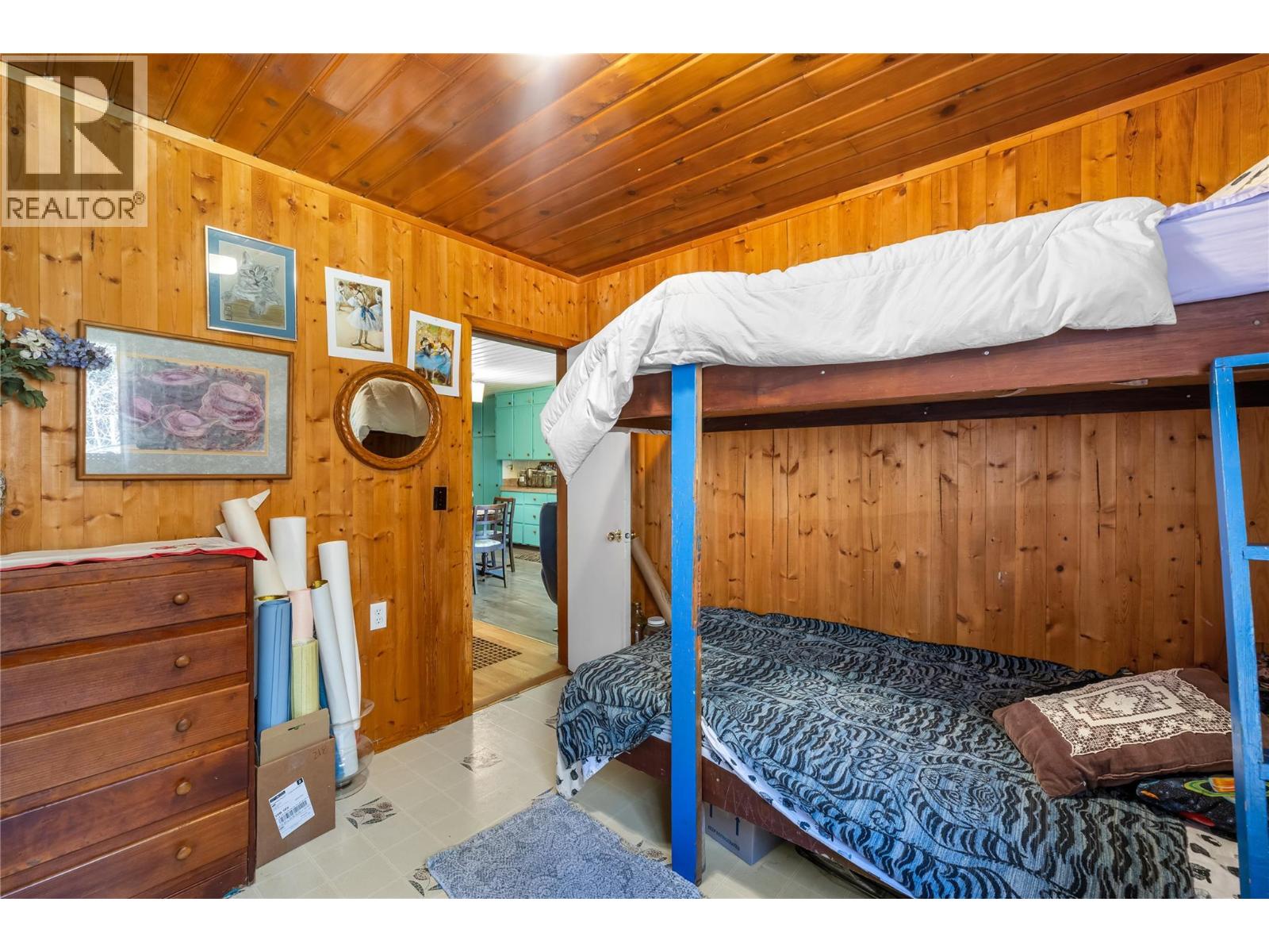 16281 3a Highway, Crawford Bay, British Columbia  V0B 1E0 - Photo 22 - 10384100