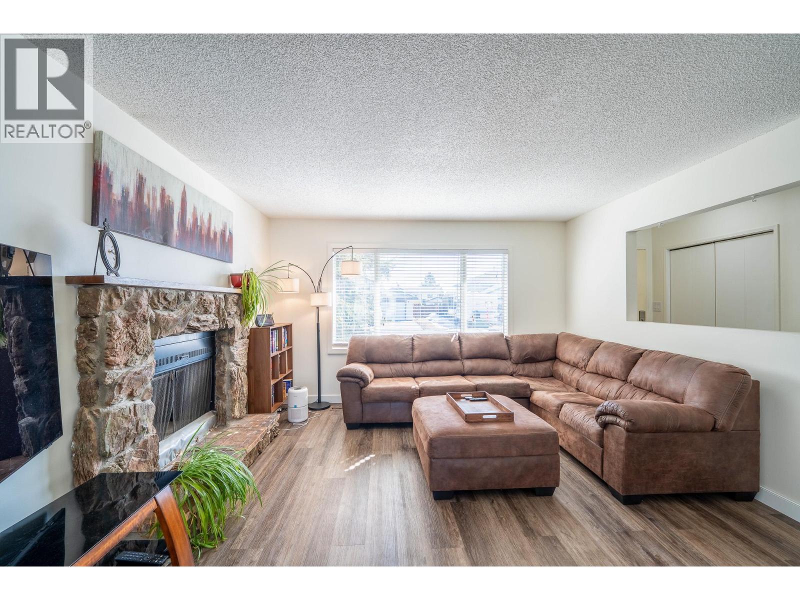 10713 Cyprus Court, Dawson Creek, British Columbia  V1G 4N1 - Photo 10 - 10384196