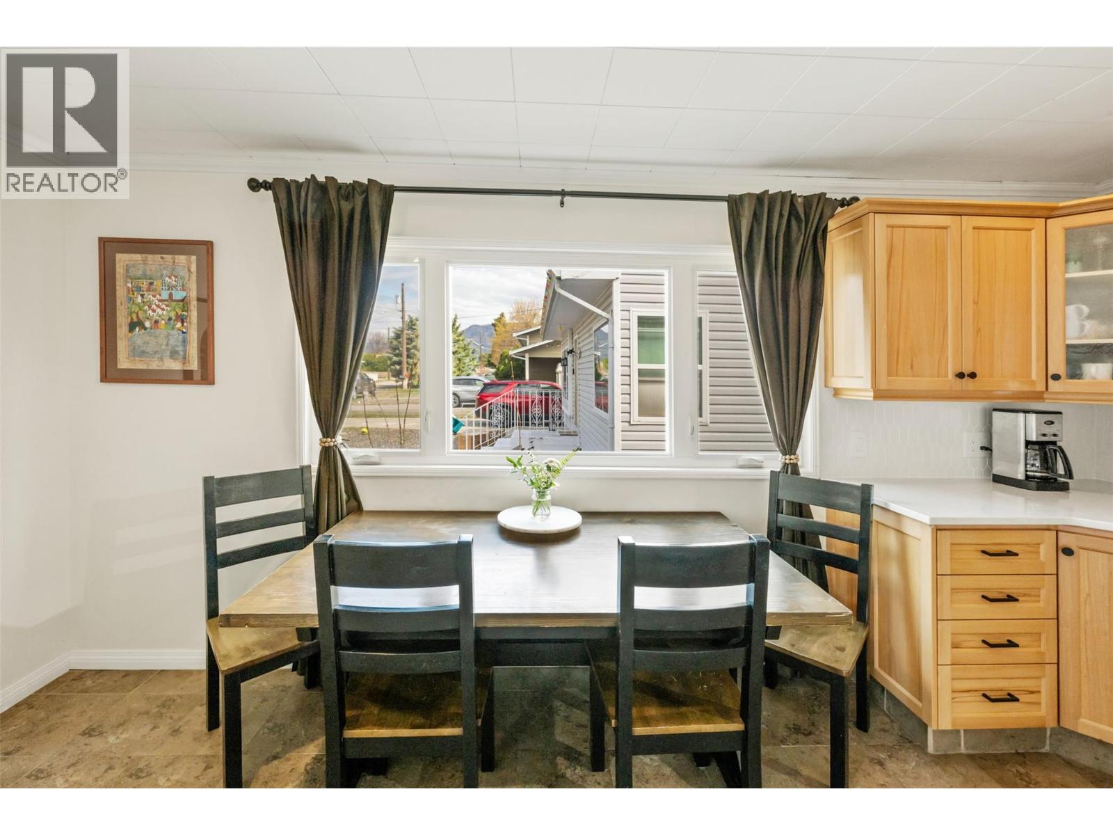 6437 Badger Street, Oliver, British Columbia  V0H 1T3 - Photo 14 - 10383918