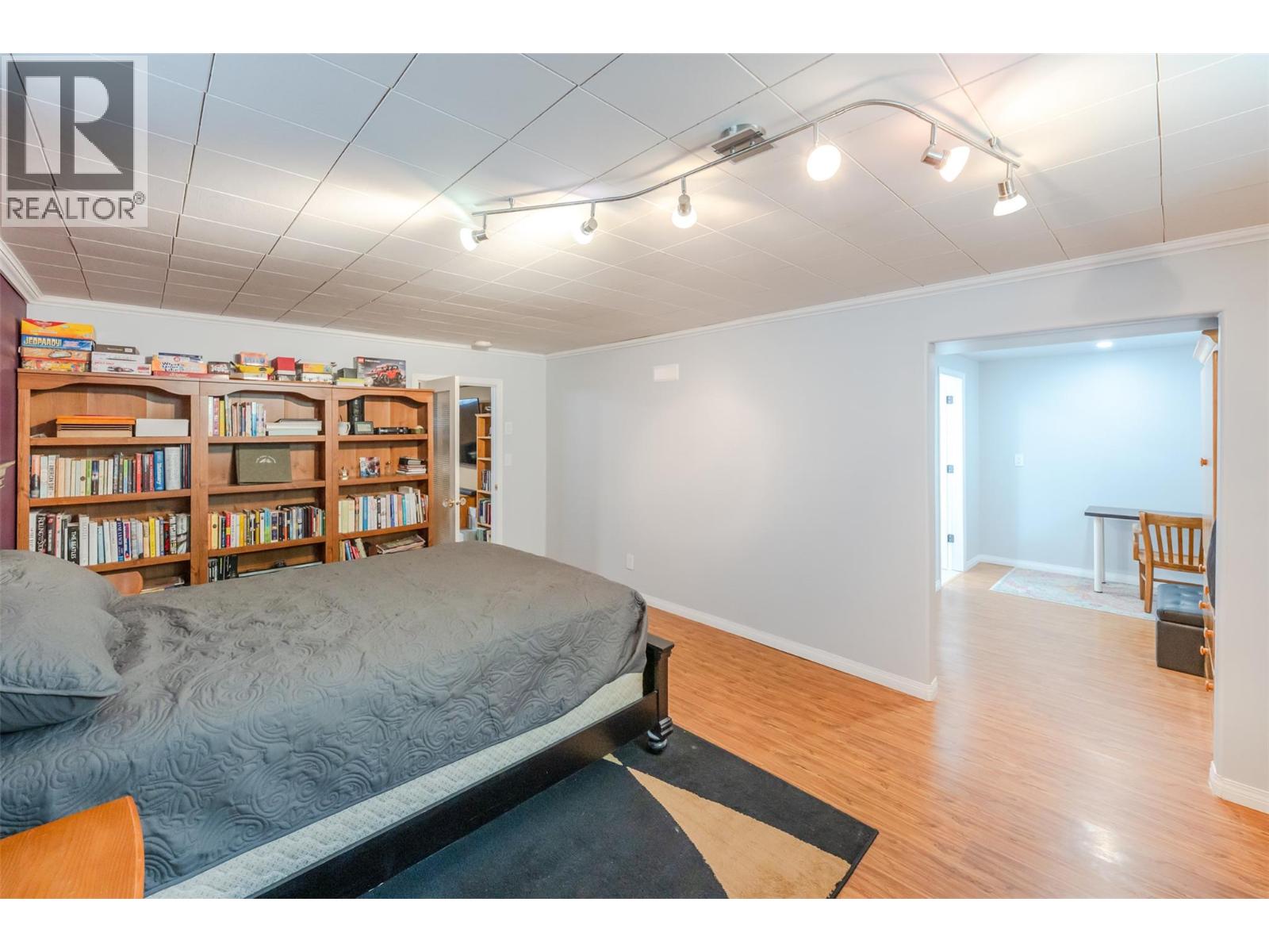 6437 Badger Street, Oliver, British Columbia  V0H 1T3 - Photo 27 - 10383918