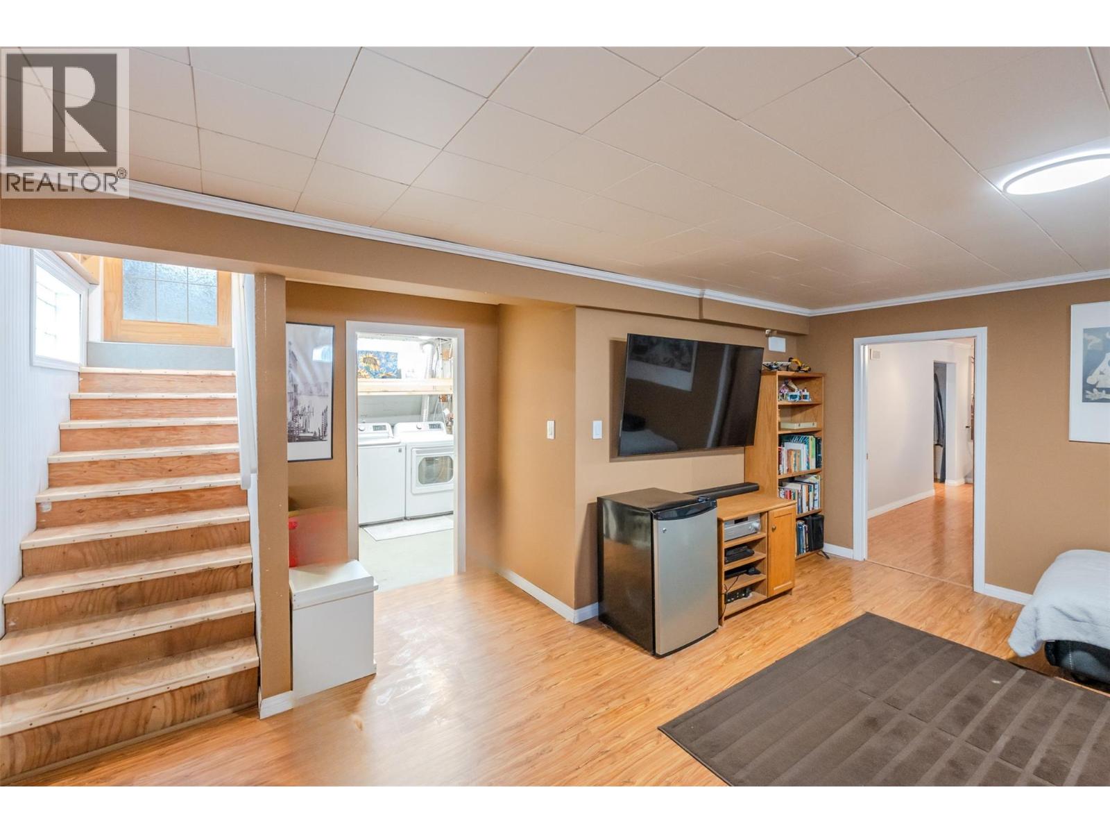 6437 Badger Street, Oliver, British Columbia  V0H 1T3 - Photo 28 - 10383918