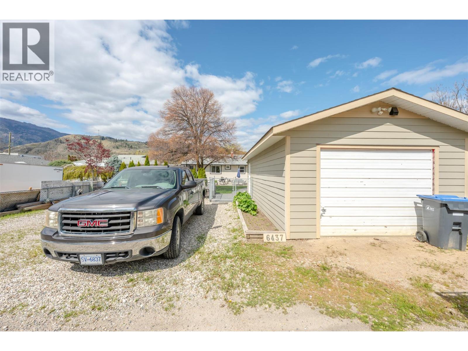 6437 Badger Street, Oliver, British Columbia  V0H 1T3 - Photo 49 - 10383918