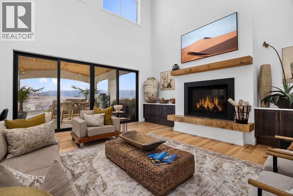 7236 L & A Road, Vernon, British Columbia  V1B 3S8 - Photo 9 - 10384155