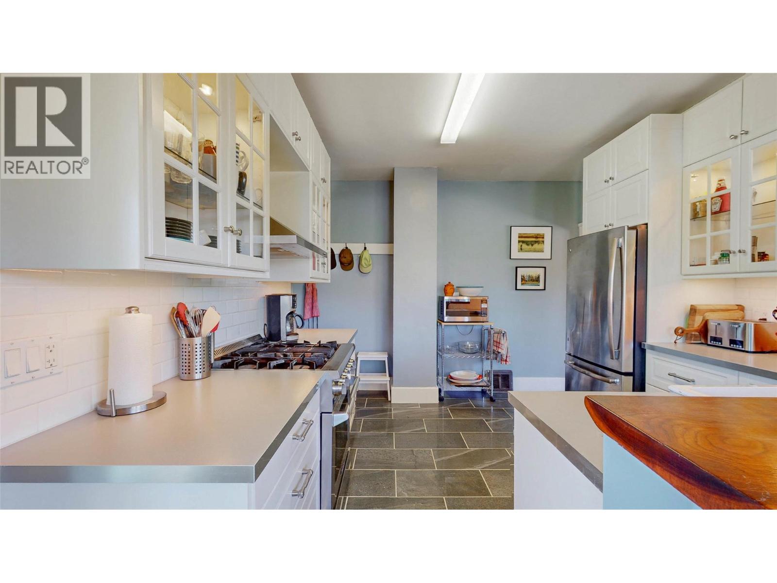 4371 Highway 97, Oliver, British Columbia  V0H 1T1 - Photo 9 - 10383997