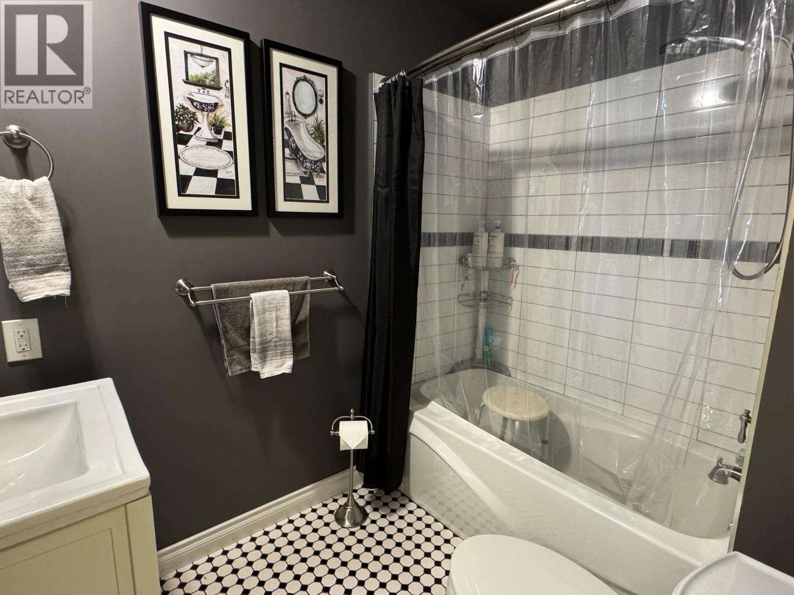 5 Cottonwood Road, Beaverdell, British Columbia  V0H 1A0 - Photo 11 - 10383859