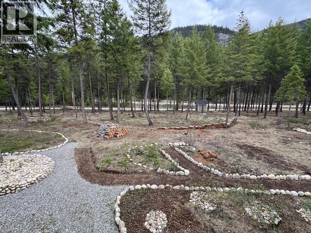 5 Cottonwood Road, Beaverdell, British Columbia  V0H 1A0 - Photo 29 - 10383859
