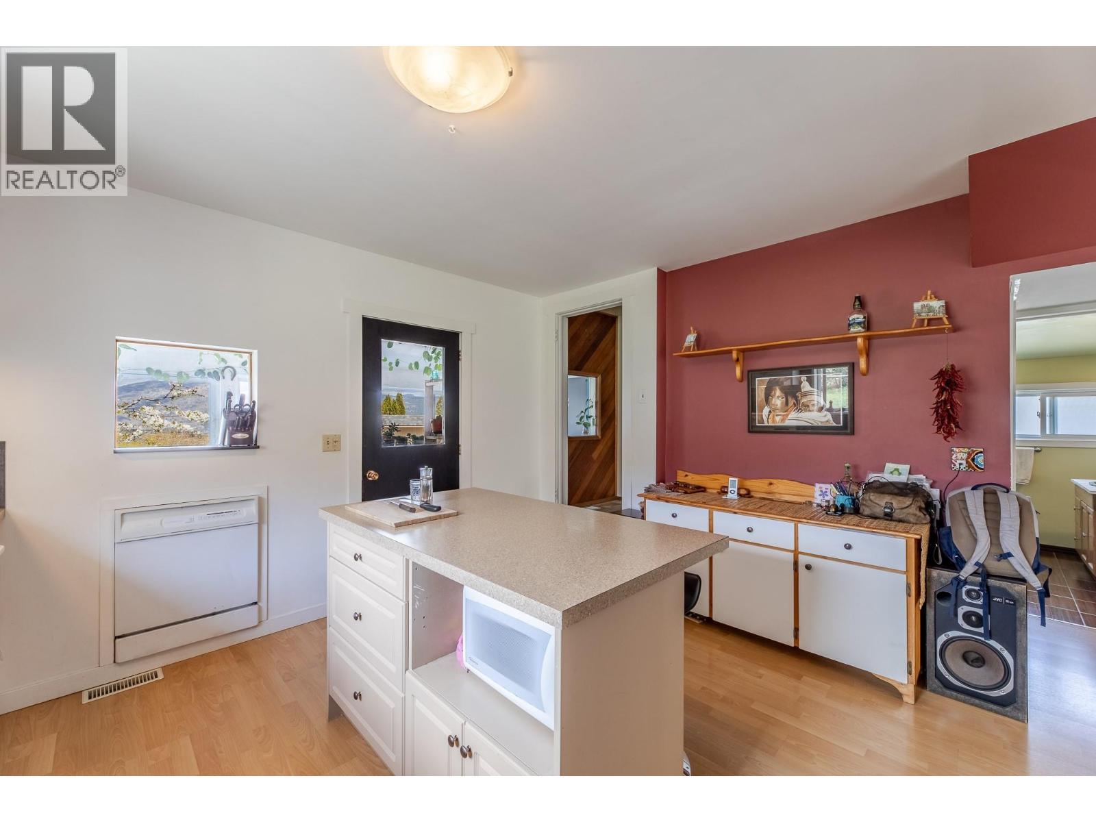 12009 Giants Head Road, Summerland, British Columbia  V0H 1Z7 - Photo 8 - 10383523