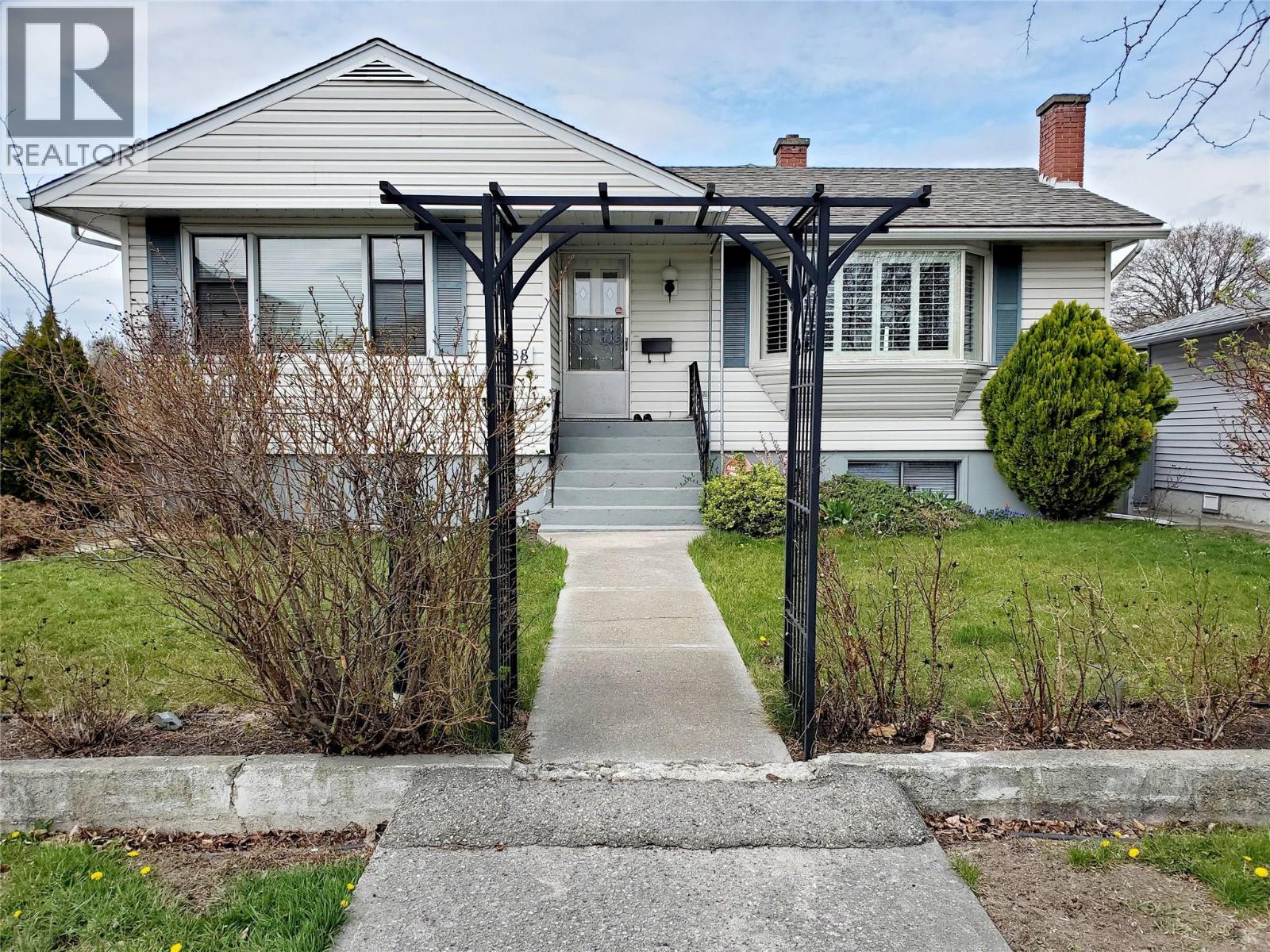 588/598 Royal Avenue, Kelowna, British Columbia  V1Y 5L5 - Photo 29 - 10383740