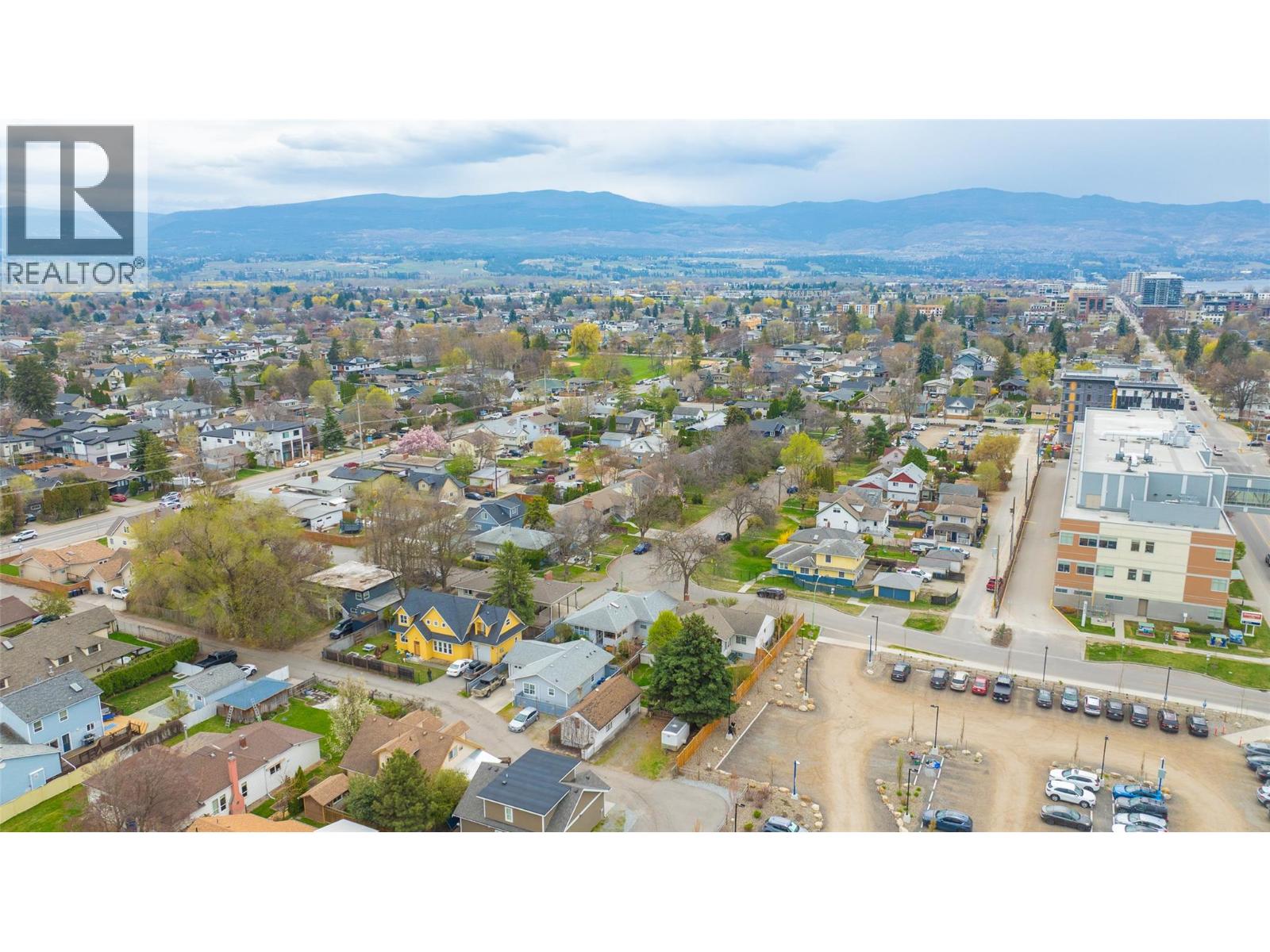 588/598 Royal Avenue, Kelowna, British Columbia  V1Y 5L5 - Photo 5 - 10383740