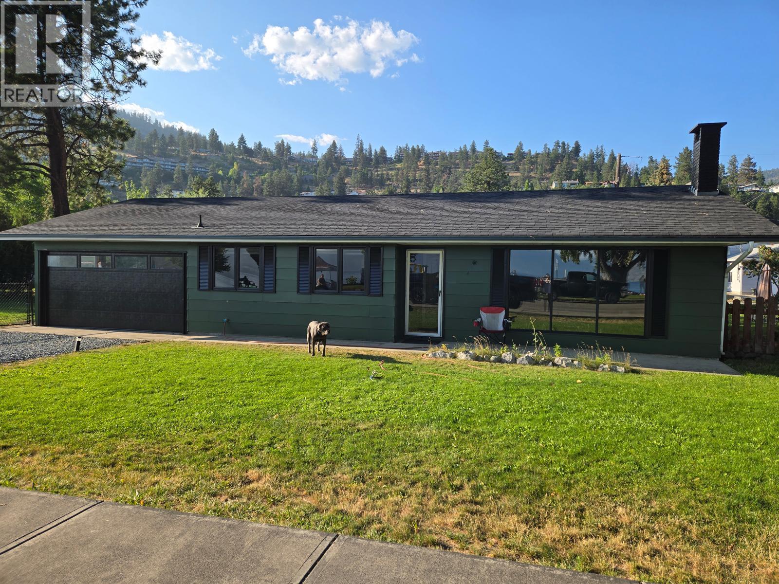 4194 Beach Avenue, Peachland, British Columbia  V0H 1X6 - Photo 1 - 10384209
