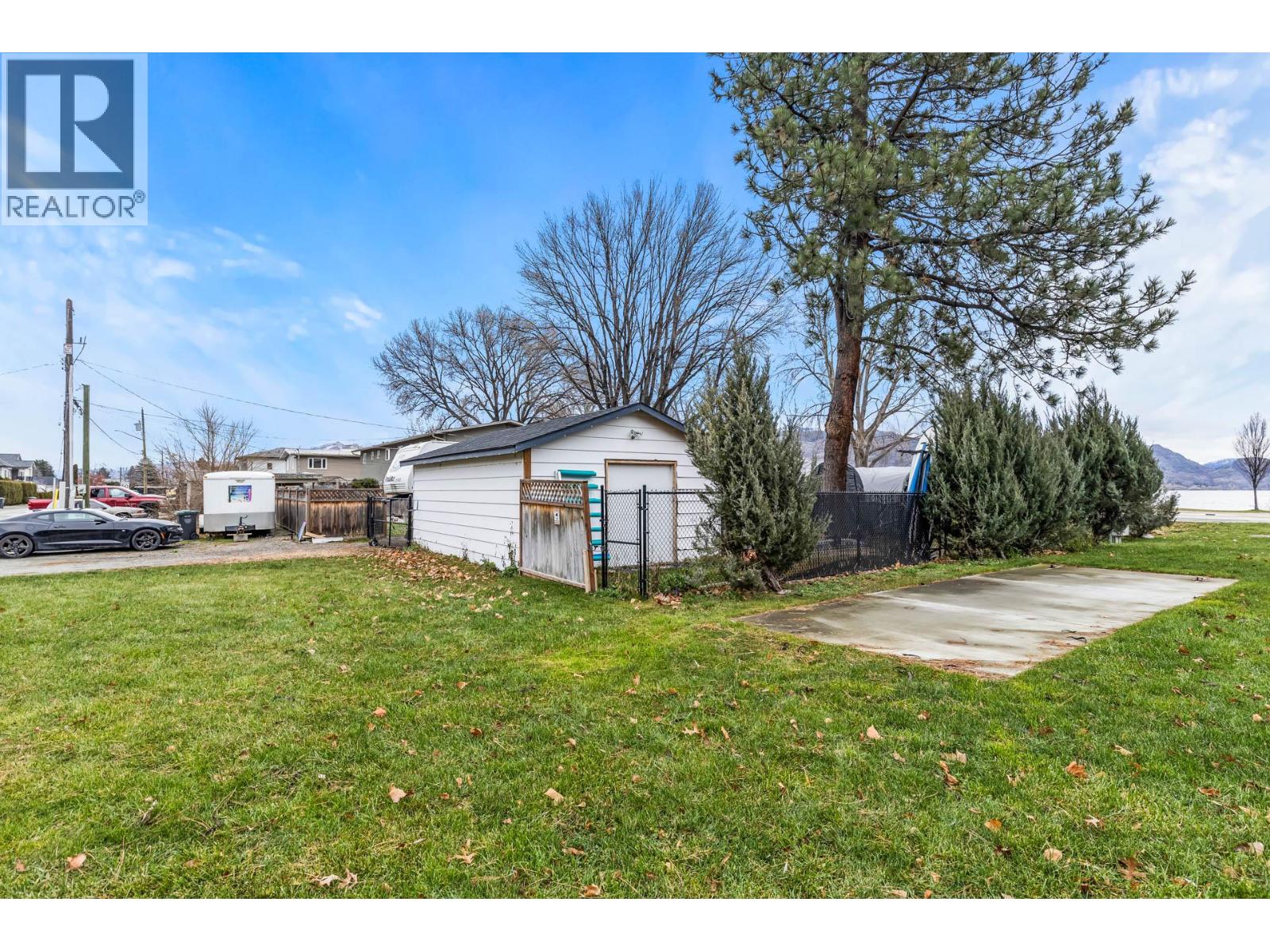 4194 Beach Avenue, Peachland, British Columbia  V0H 1X6 - Photo 3 - 10384209