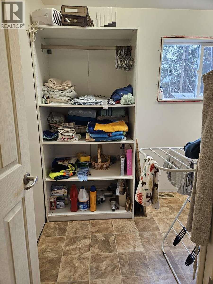 1501 Douglas Street, Revelstoke, British Columbia  V0E 2S0 - Photo 11 - 10384217