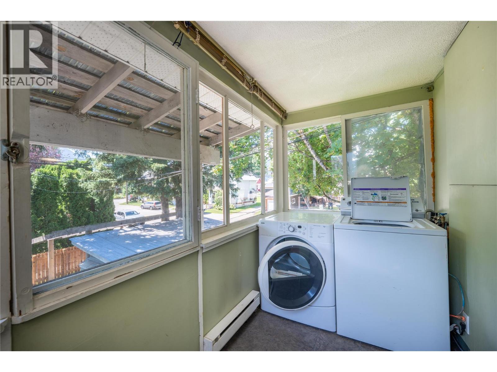 503 Third Street E, Revelstoke, British Columbia  V0E 2S0 - Photo 20 - 10384188