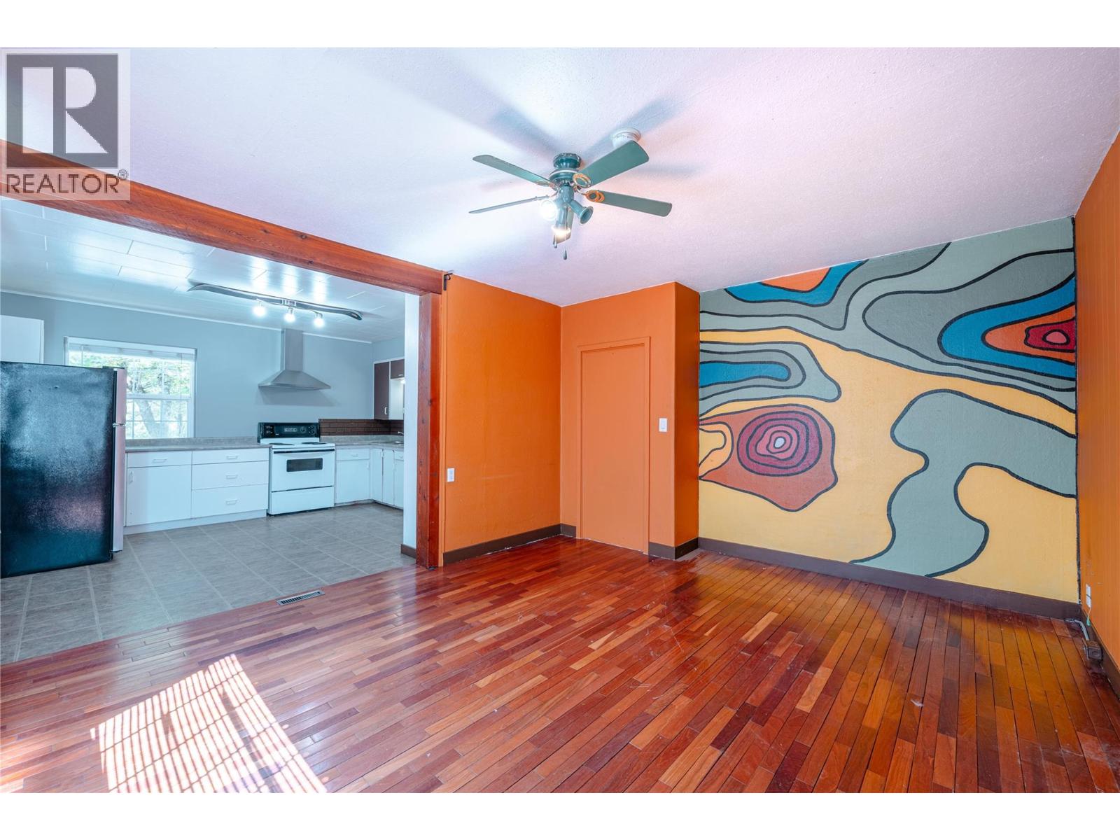 503 Third Street E, Revelstoke, British Columbia  V0E 2S0 - Photo 24 - 10384188