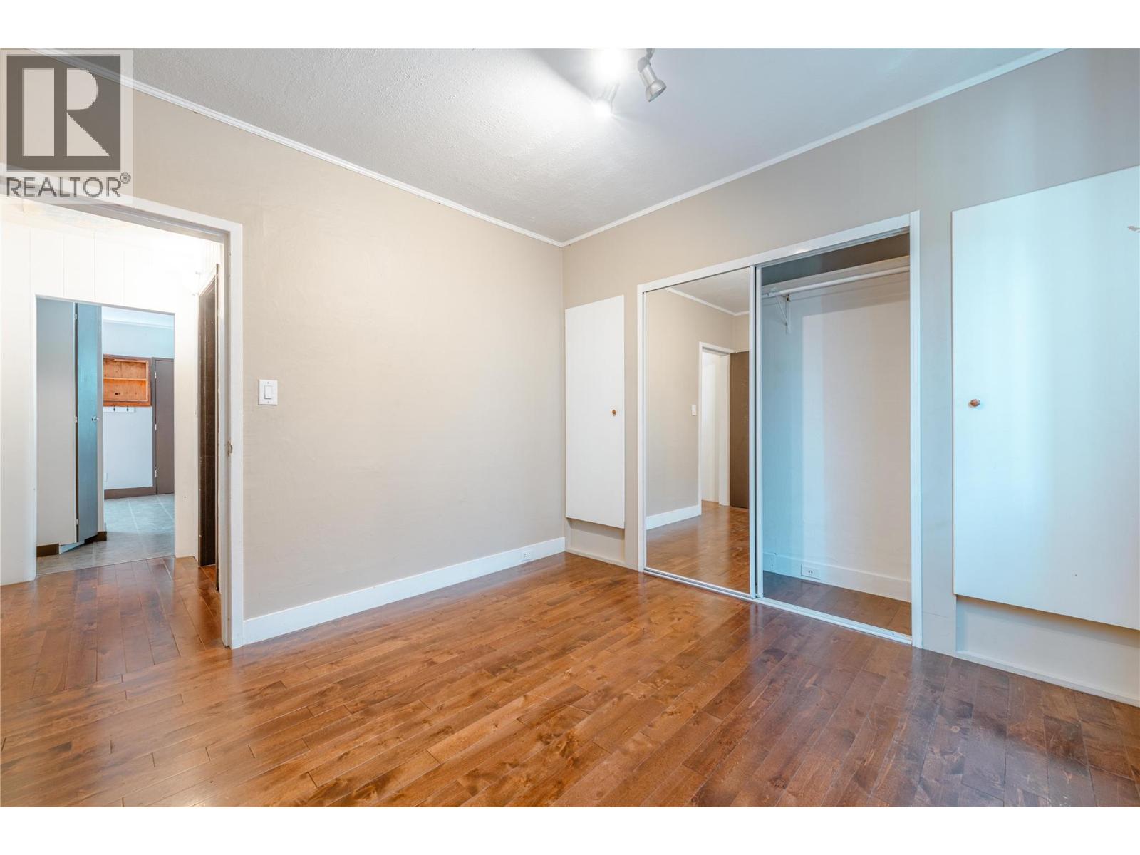 503 Third Street E, Revelstoke, British Columbia  V0E 2S0 - Photo 32 - 10384188