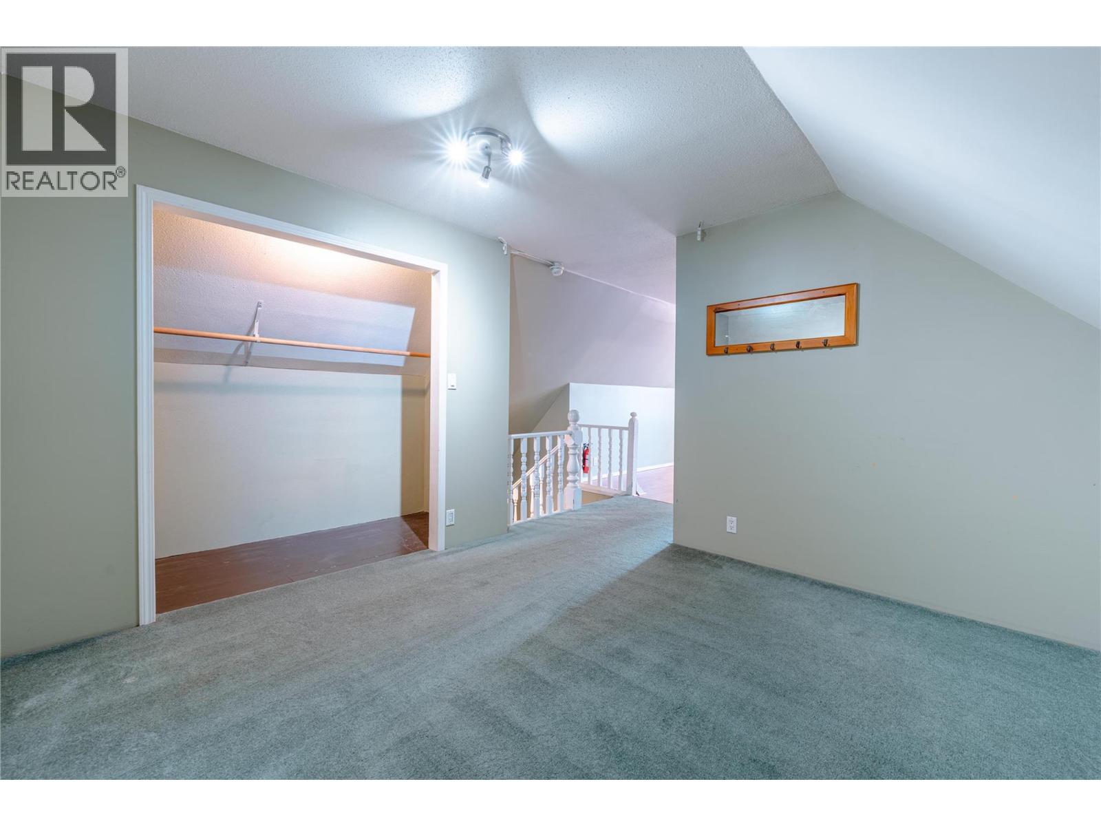 503 Third Street E, Revelstoke, British Columbia  V0E 2S0 - Photo 40 - 10384188