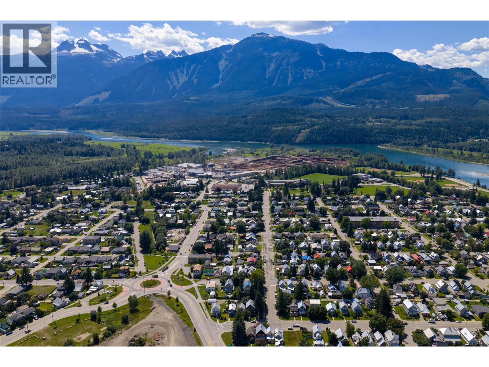 503 Third Street E, Revelstoke, British Columbia  V0E 2S0 - Photo 49 - 10384188