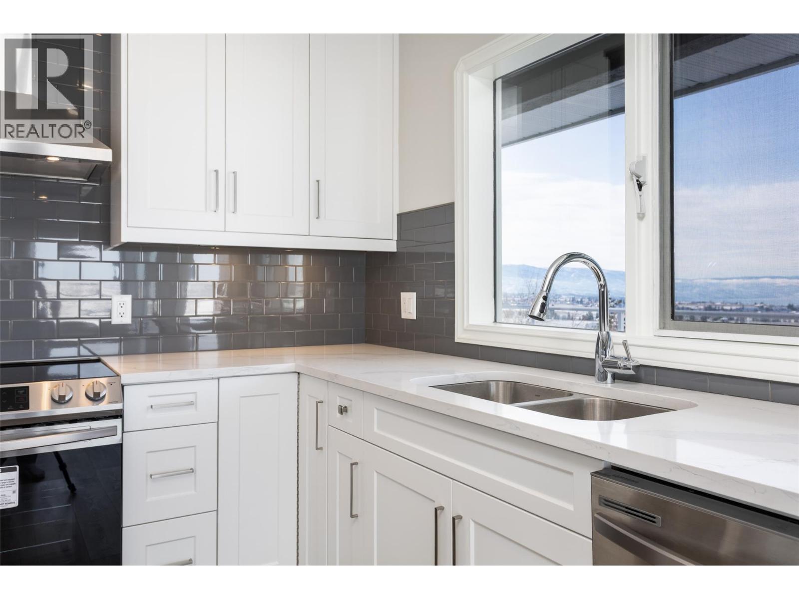 845 Toovey Road, Kelowna, British Columbia  V1X 6P9 - Photo 15 - 10384175