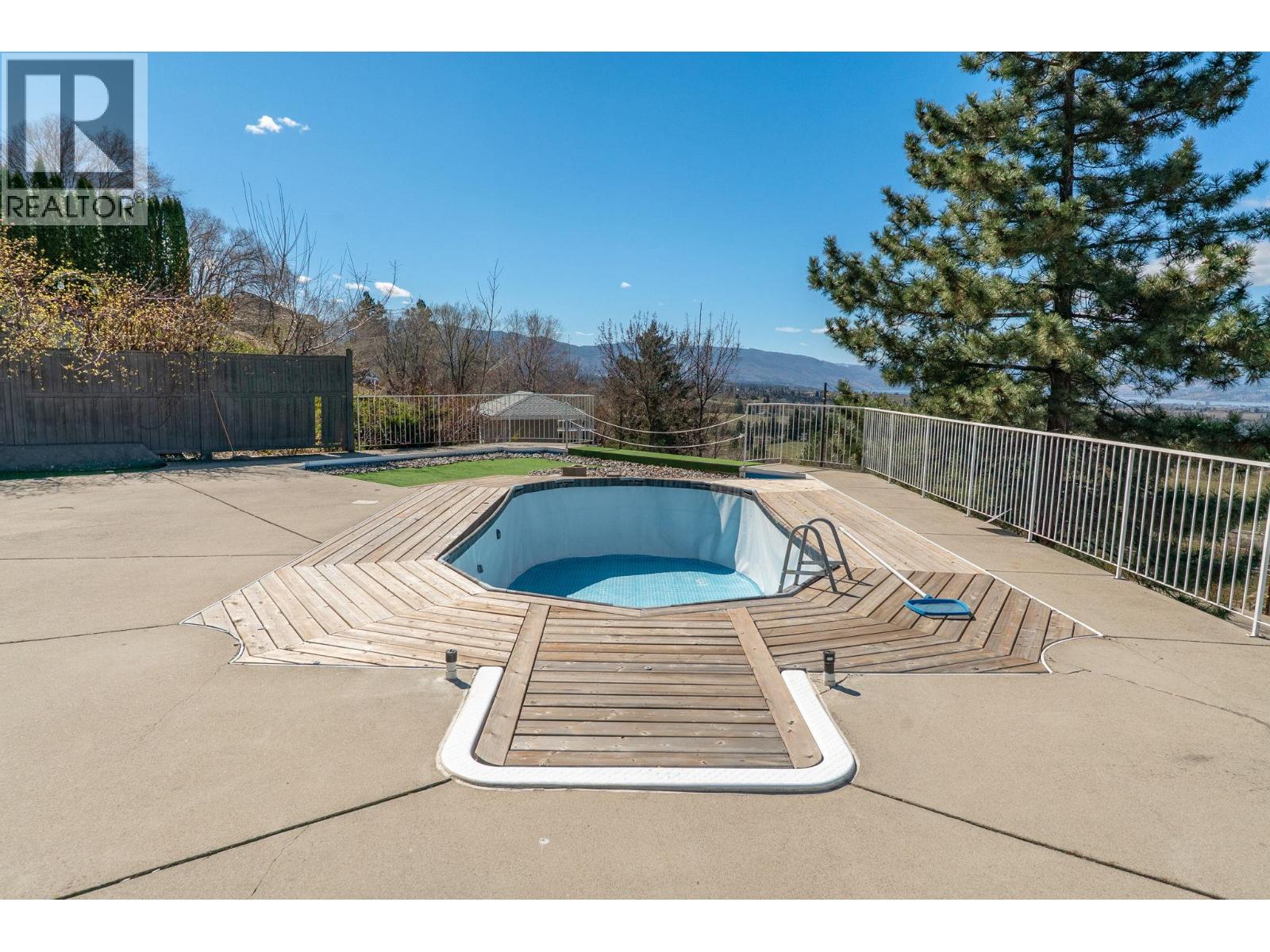 845 Toovey Road, Kelowna, British Columbia  V1X 6P9 - Photo 60 - 10384175