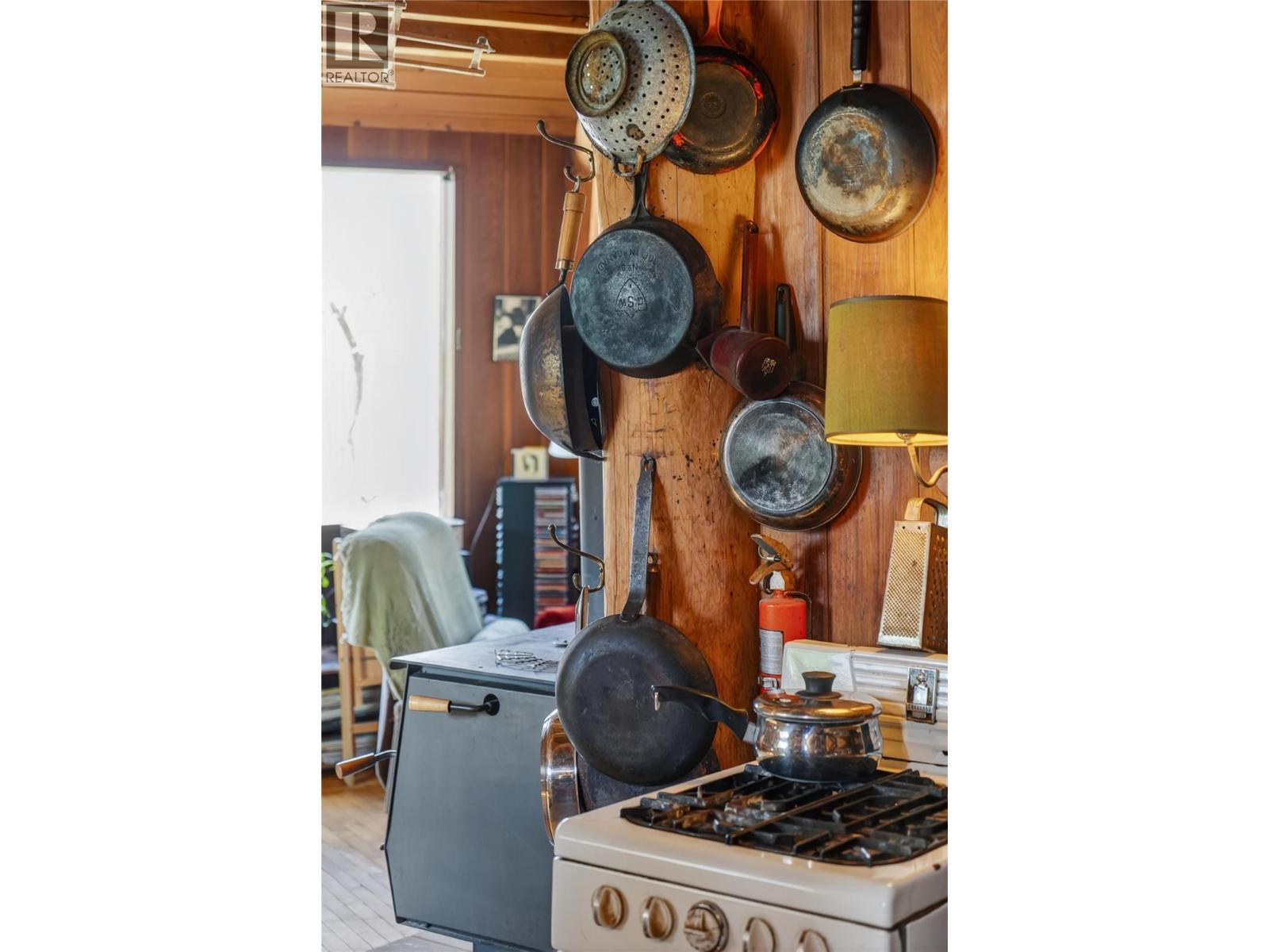 806 Bellevue Street, New Denver, British Columbia  V0G 1S1 - Photo 13 - 10383864