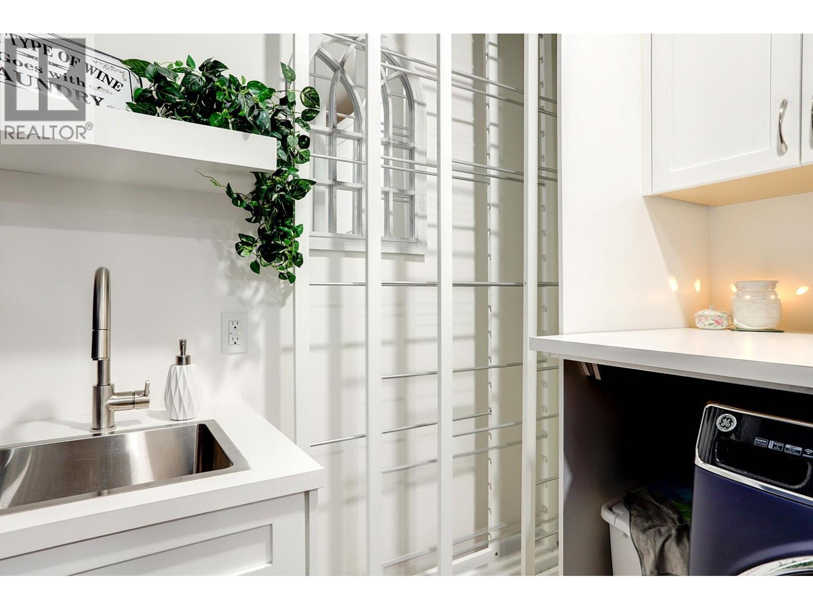 912 Mt. Griffin Road, Vernon, British Columbia  V1B 0A5 - Photo 33 - 10384103