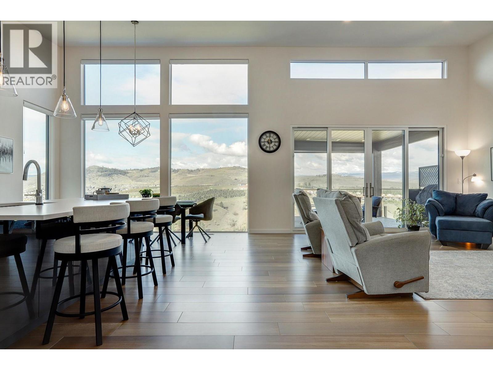 912 Mt. Griffin Road, Vernon, British Columbia  V1B 0A5 - Photo 9 - 10384103