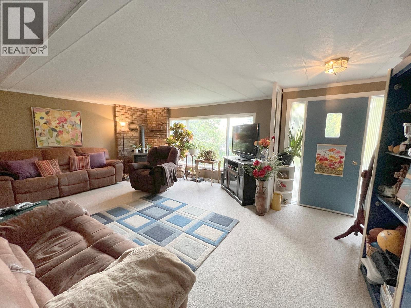 6288 Meadowland Crescent N, Kamloops, British Columbia  V2C 5C2 - Photo 10 - 10383538