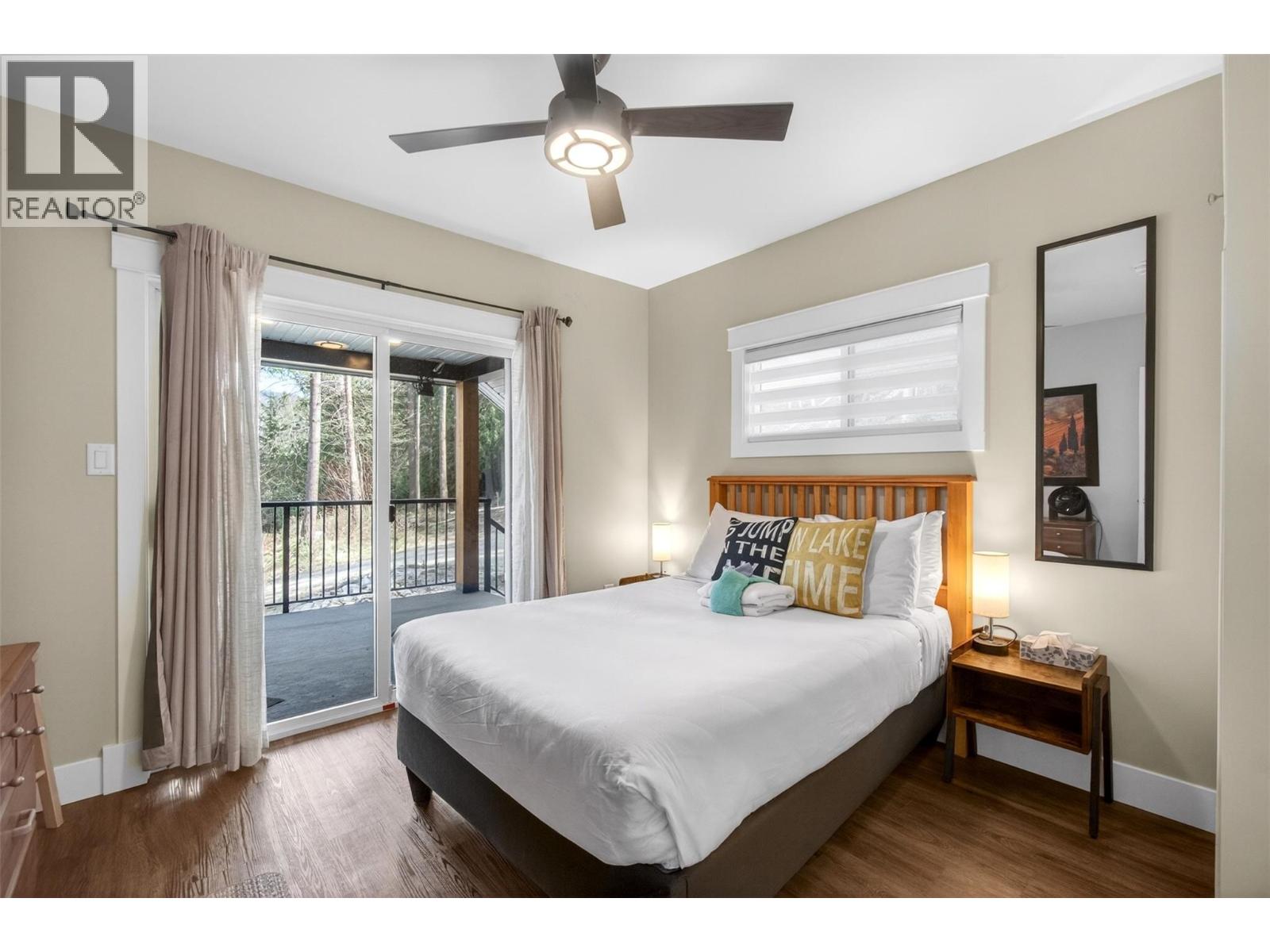 1360 Trans Canada Highway Ne, Salmon Arm, British Columbia  V1E 2S6 - Photo 38 - 10383375