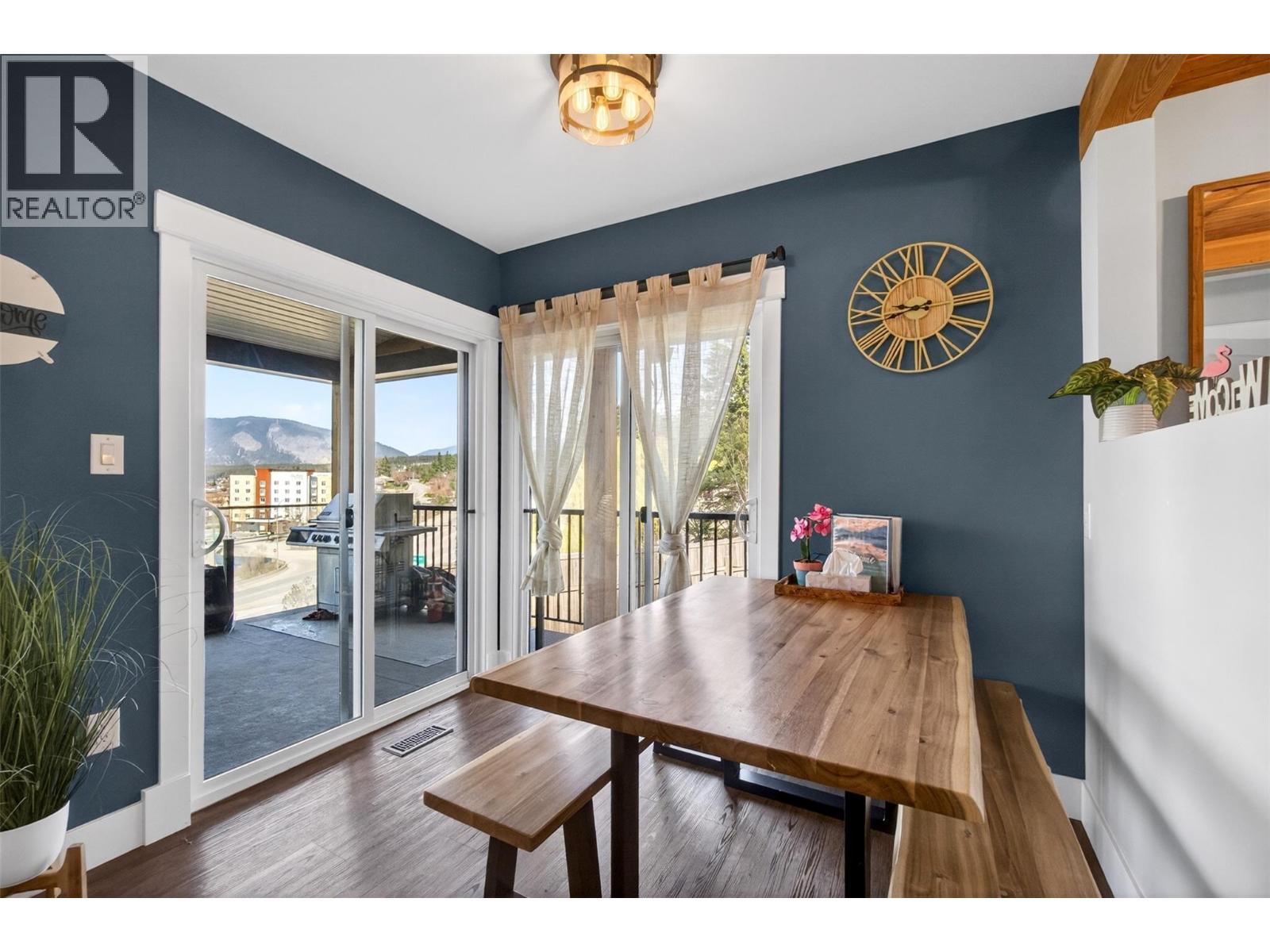 1360 Trans Canada Highway Ne, Salmon Arm, British Columbia  V1E 2S6 - Photo 47 - 10383375