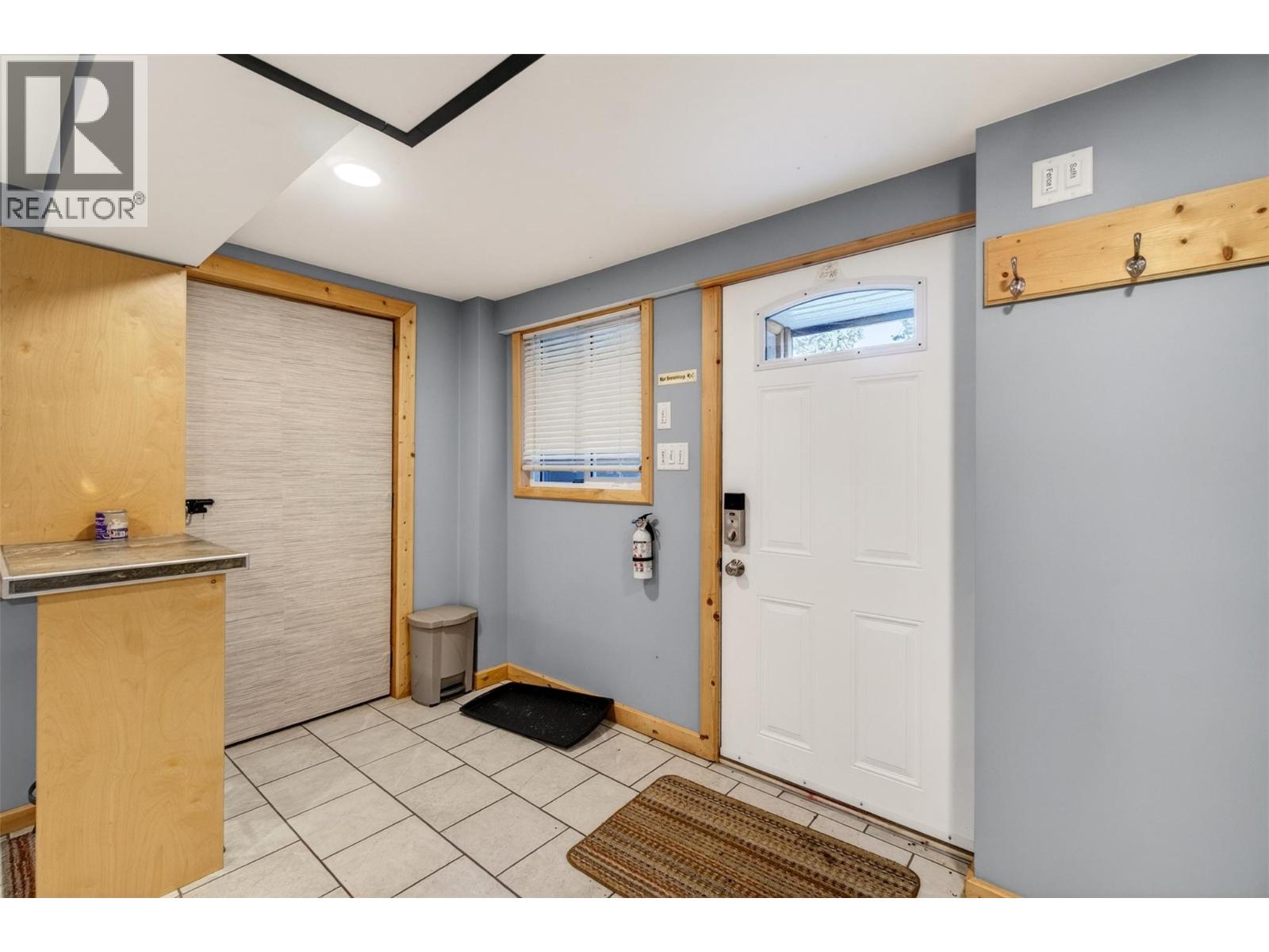 1360 Trans Canada Highway Ne, Salmon Arm, British Columbia  V1E 2S6 - Photo 57 - 10383375