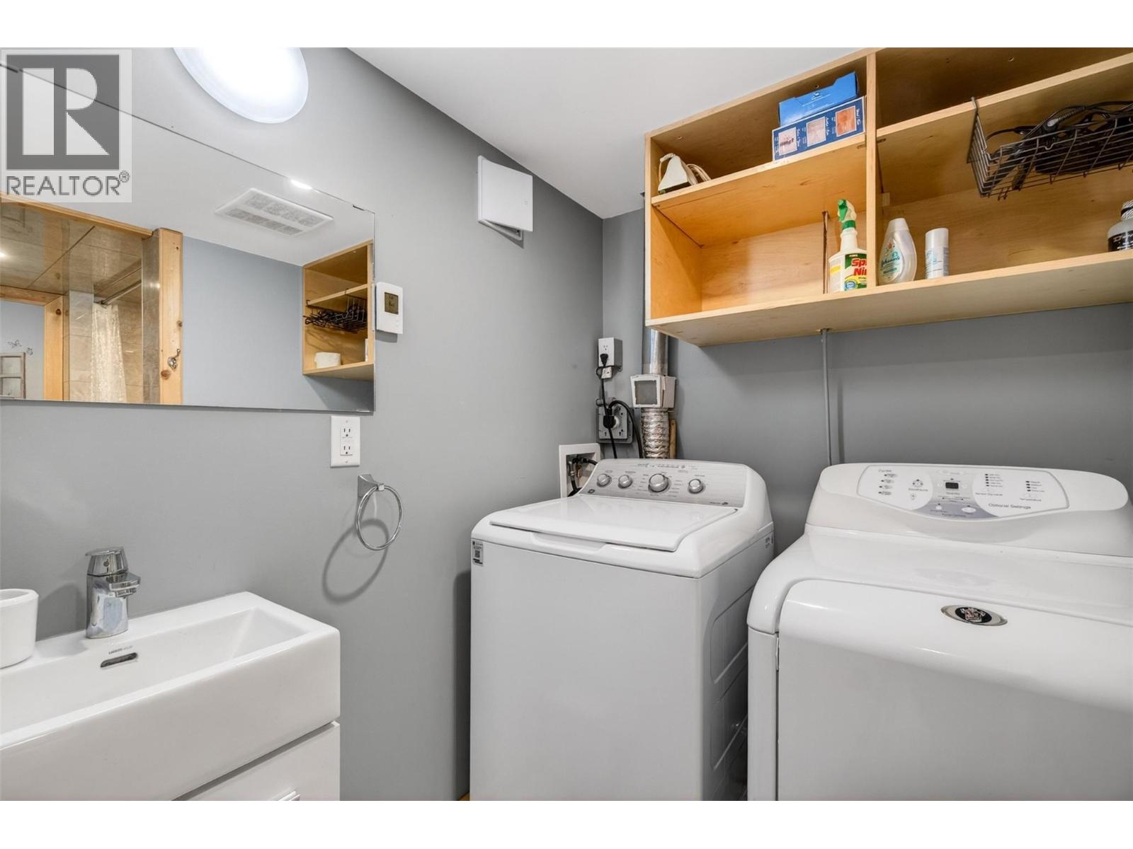 1360 Trans Canada Highway Ne, Salmon Arm, British Columbia  V1E 2S6 - Photo 58 - 10383375