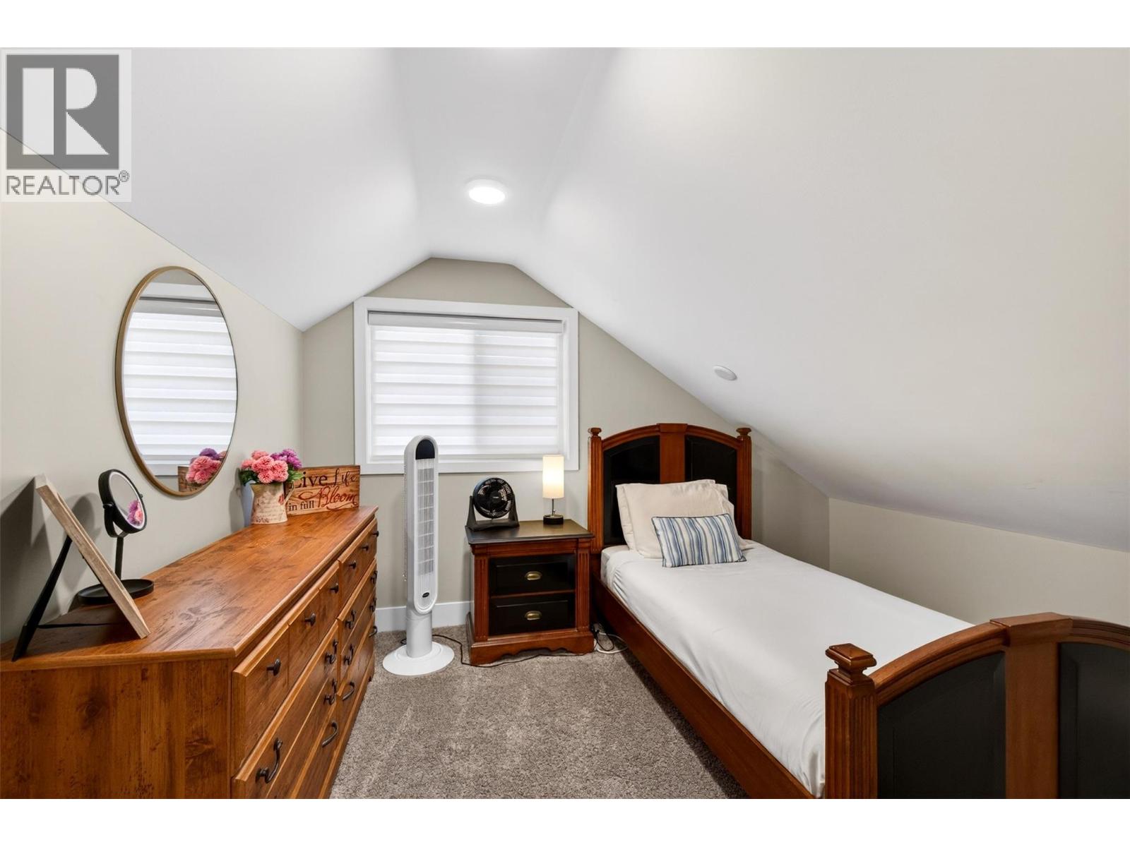 1360 Trans Canada Highway Ne, Salmon Arm, British Columbia  V1E 2S6 - Photo 66 - 10383375