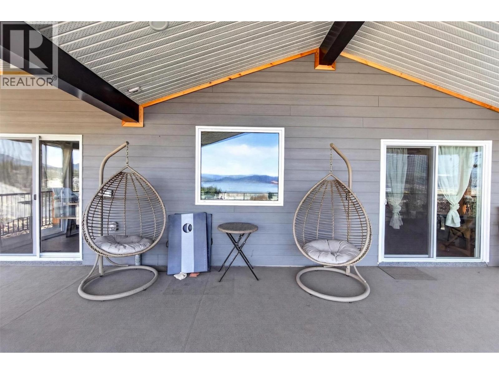 1360 Trans Canada Highway Ne, Salmon Arm, British Columbia  V1E 2S6 - Photo 7 - 10383375