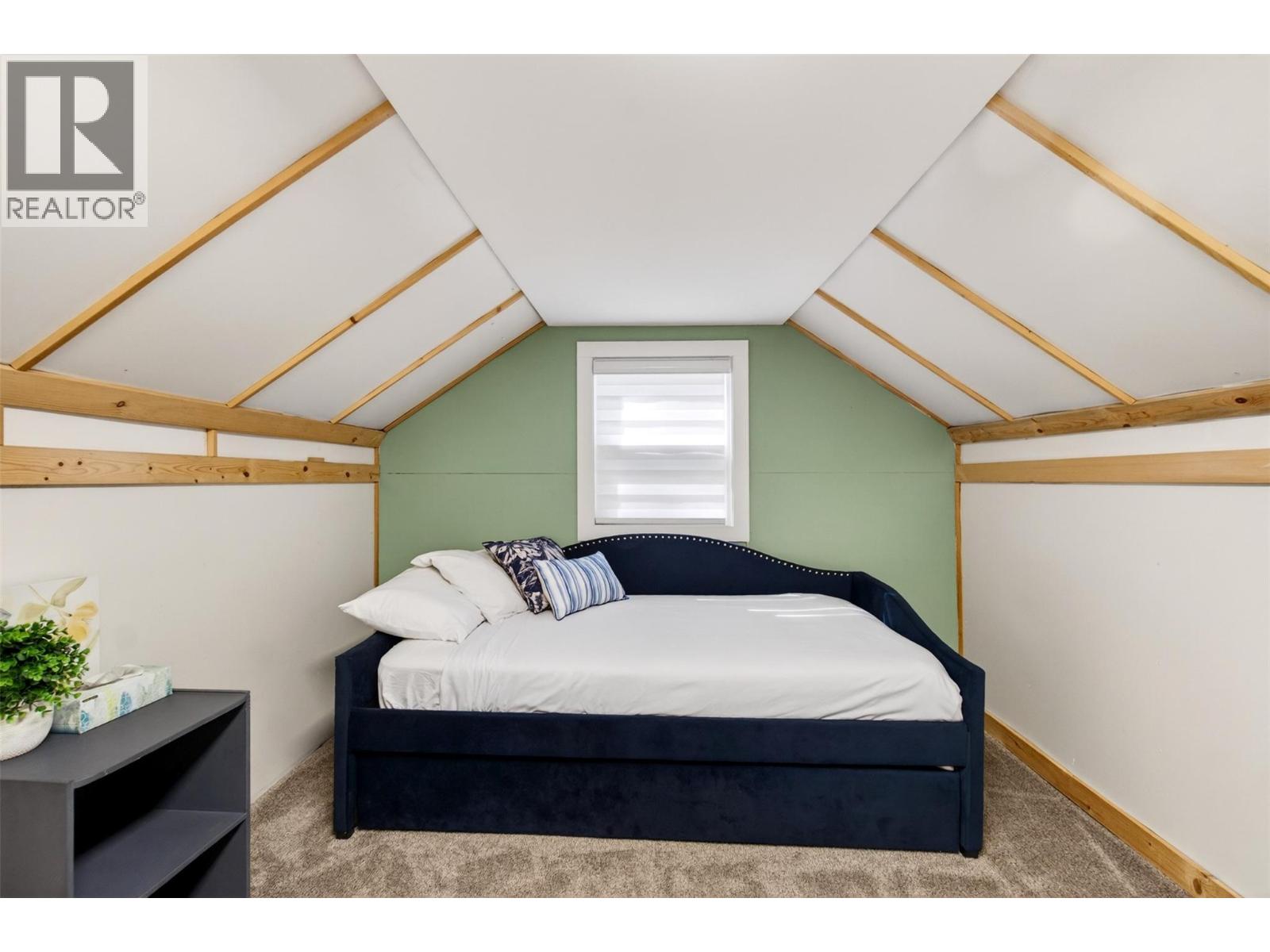 1360 Trans Canada Highway Ne, Salmon Arm, British Columbia  V1E 2S6 - Photo 70 - 10383375