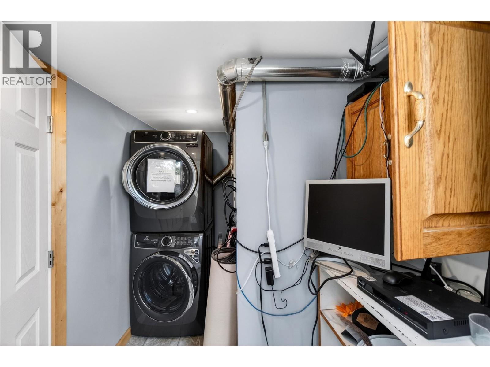 1360 Trans Canada Highway Ne, Salmon Arm, British Columbia  V1E 2S6 - Photo 80 - 10383375